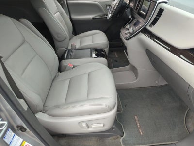 2018 Toyota Sienna XLE AWD 7-Passenger (Natl)