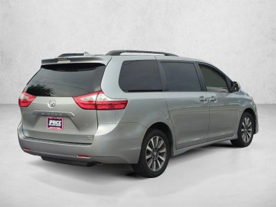 2018 Toyota Sienna XLE AWD 7-Passenger (Natl)