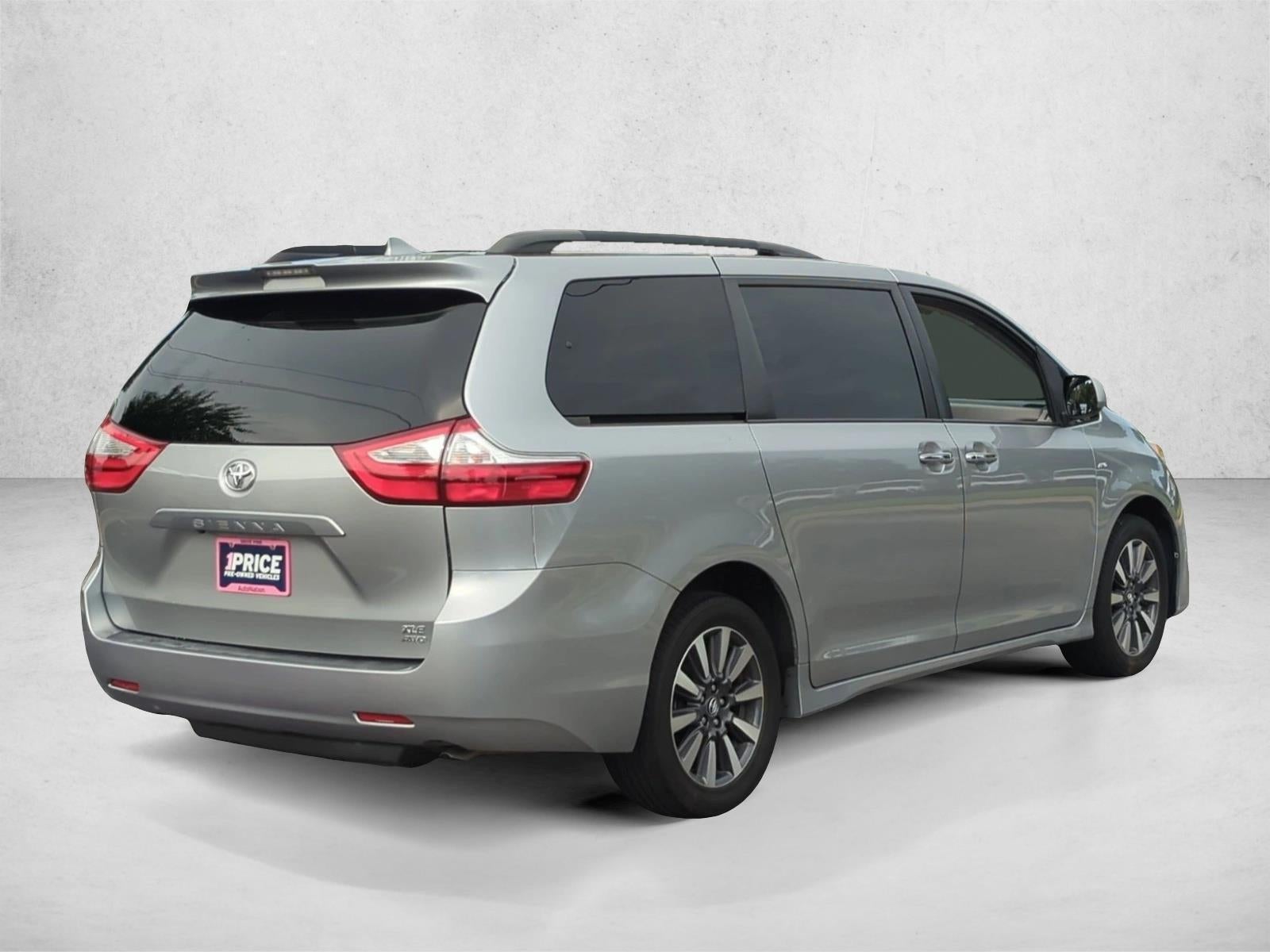 2018 Toyota Sienna XLE AWD 7-Passenger (Natl)