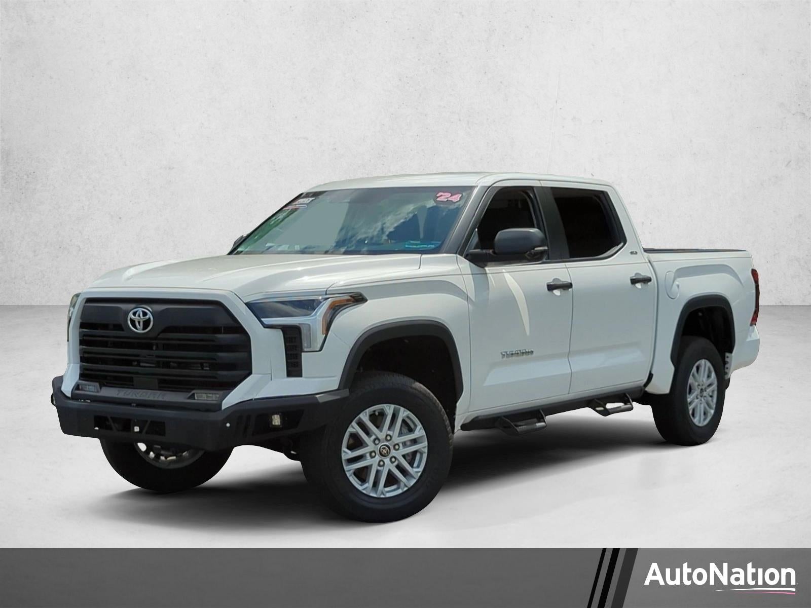 2024 Toyota Tundra 4WD 4WD SR5 CrewMax 5.5' Bed (SE)