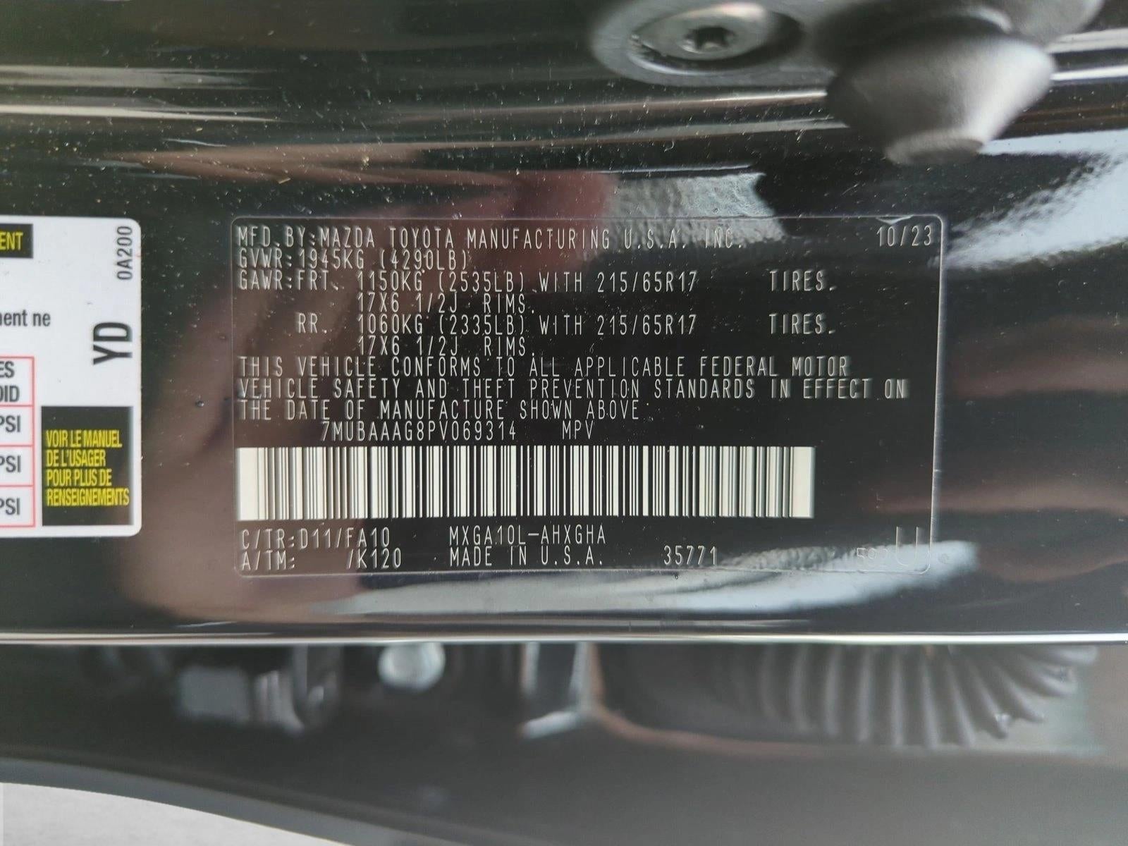 2023 Toyota Corolla Cross LE 2WD (Natl)