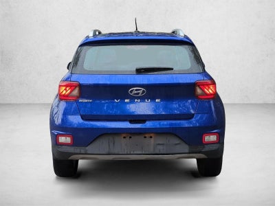 2023 Hyundai VENUE SEL IVT