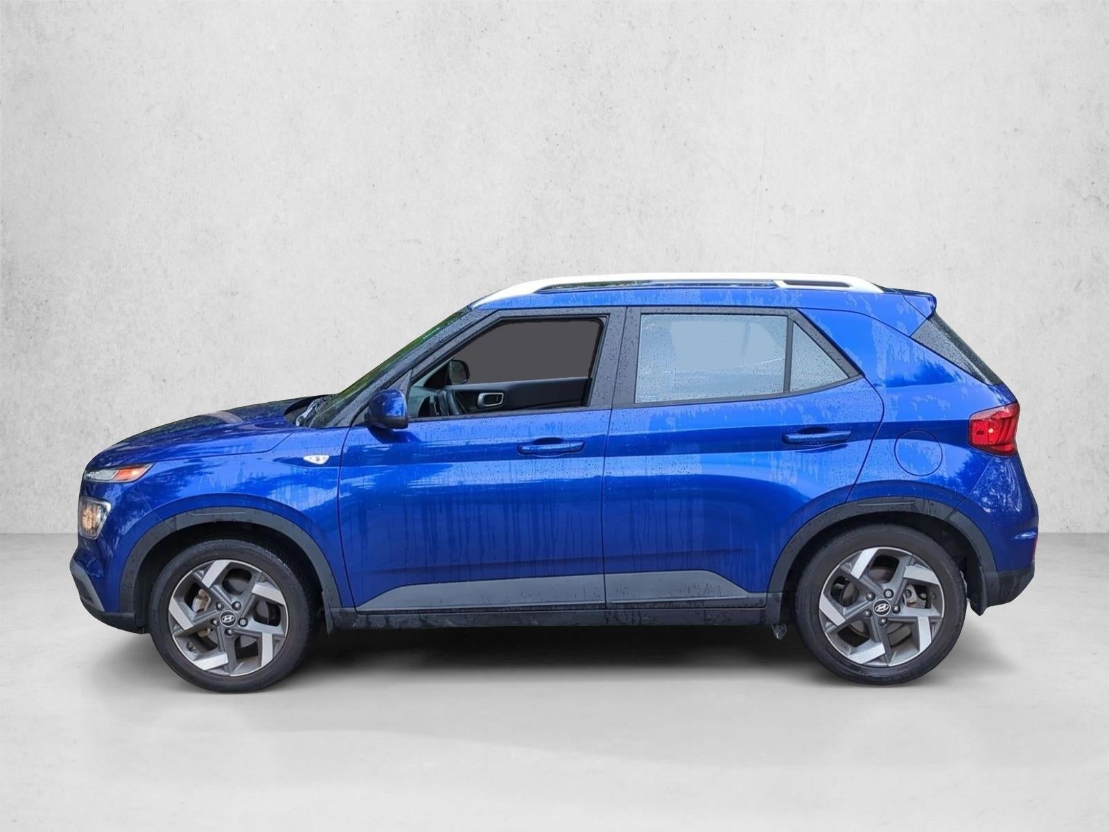 2023 Hyundai VENUE SEL IVT