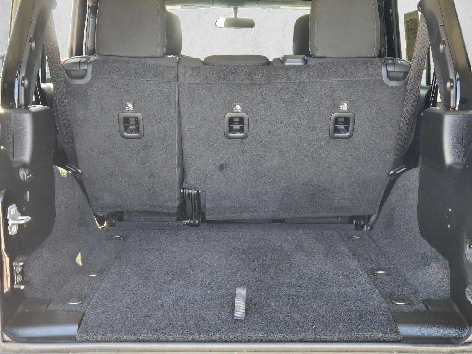 2019 Jeep Wrangler Unlimited Sahara 4x4