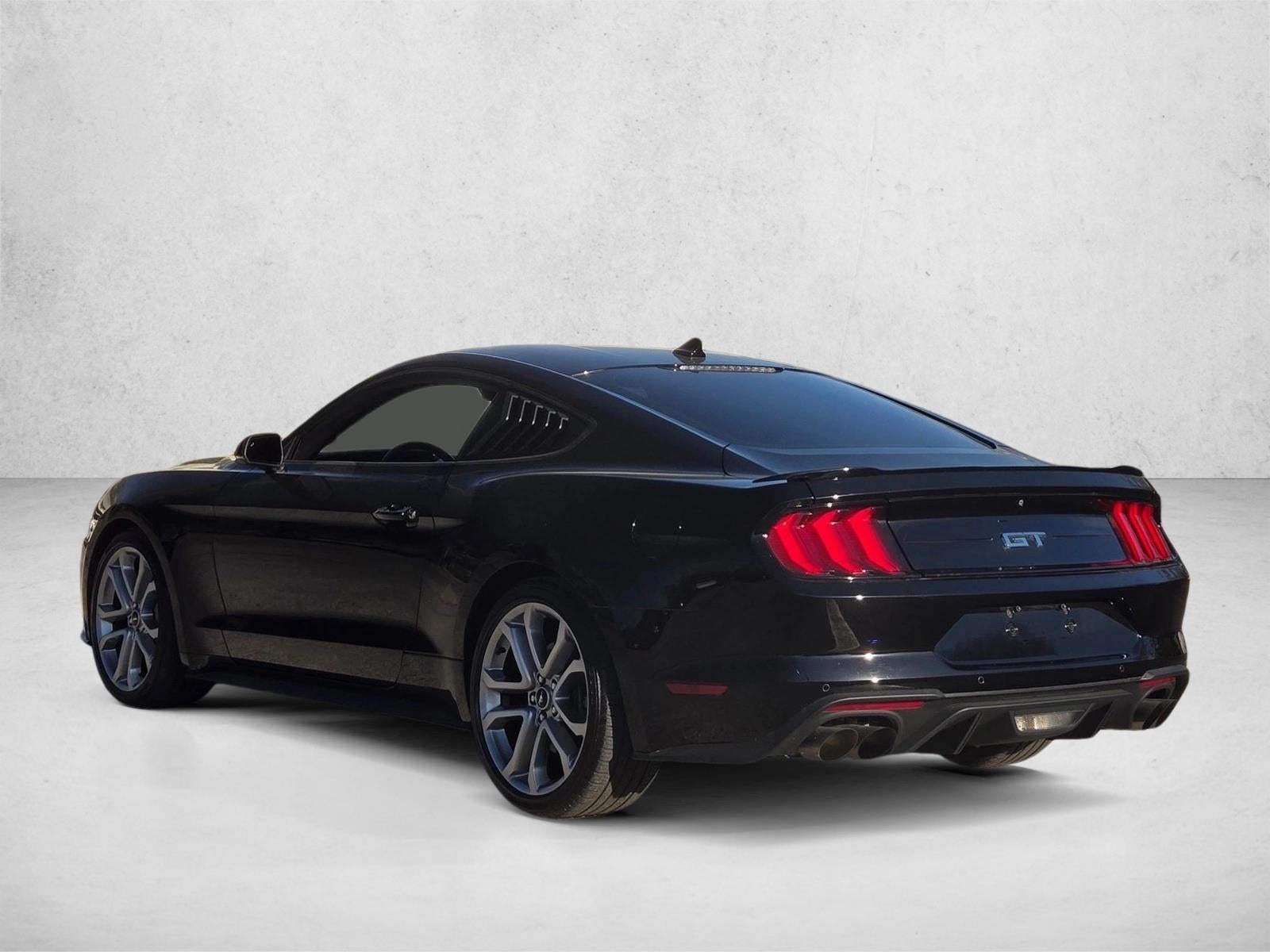 2022 Ford Mustang GT Premium Fastback