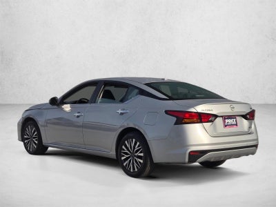 2023 Nissan Altima 2.5 SV AWD Sedan