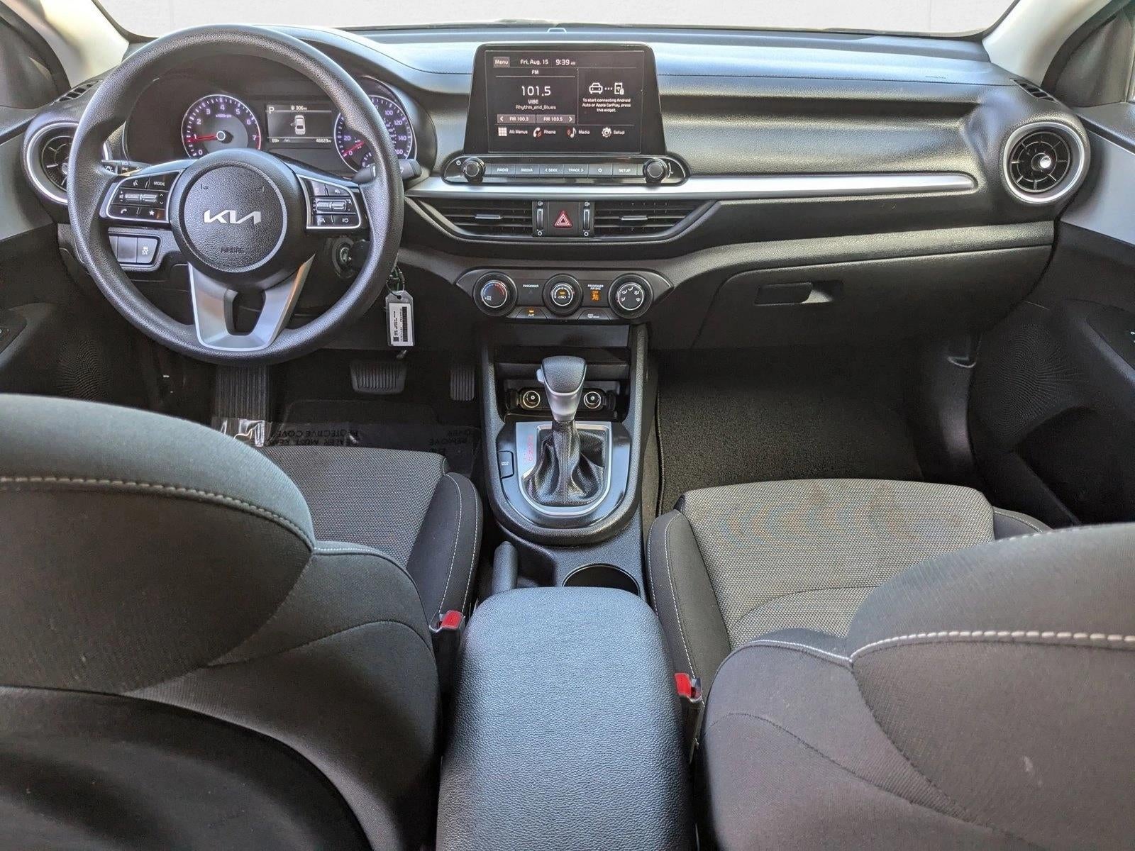 2023 Kia Forte LXS IVT