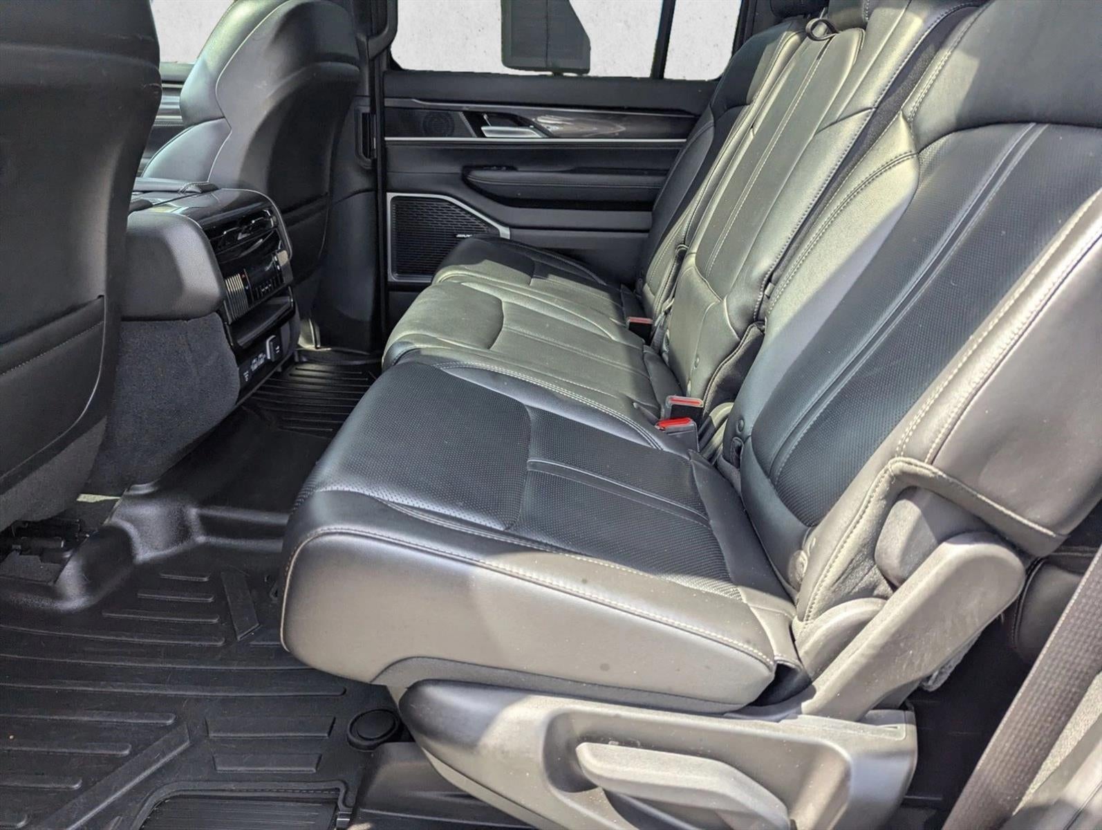 2022 Jeep Wagoneer Series I 4x2