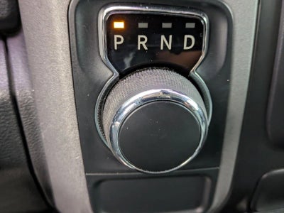 2017 RAM 1500 Express 4x2 Crew Cab 5'7" Box