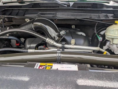 2017 RAM 1500 Express 4x2 Crew Cab 5'7" Box