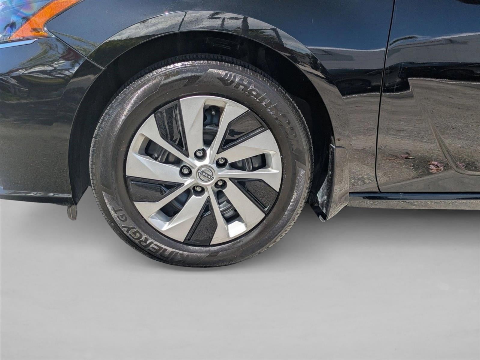 2025 Nissan Altima S FWD