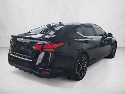 2023 Nissan Altima 2.5 SR Sedan
