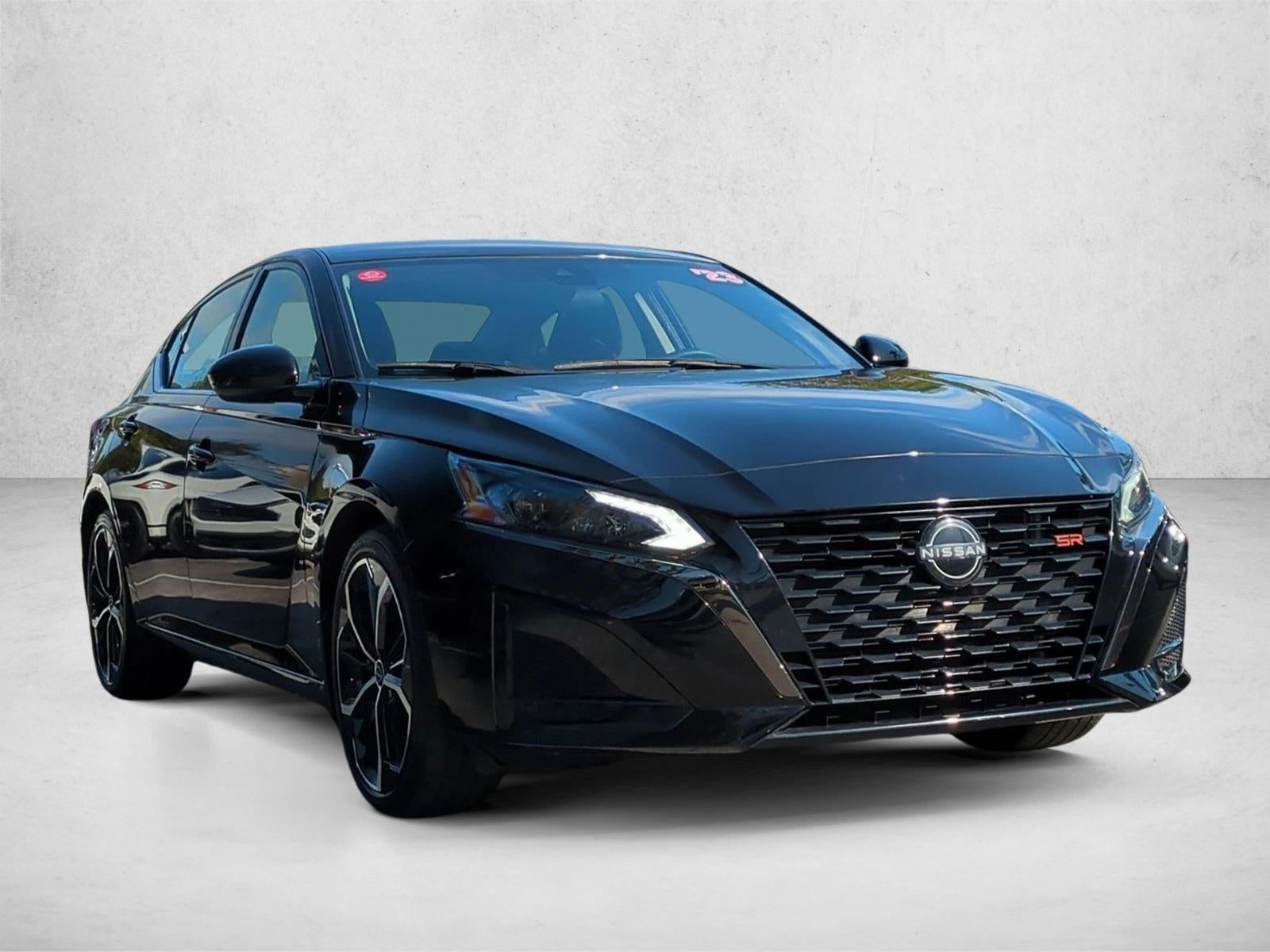 2023 Nissan Altima 2.5 SR Sedan