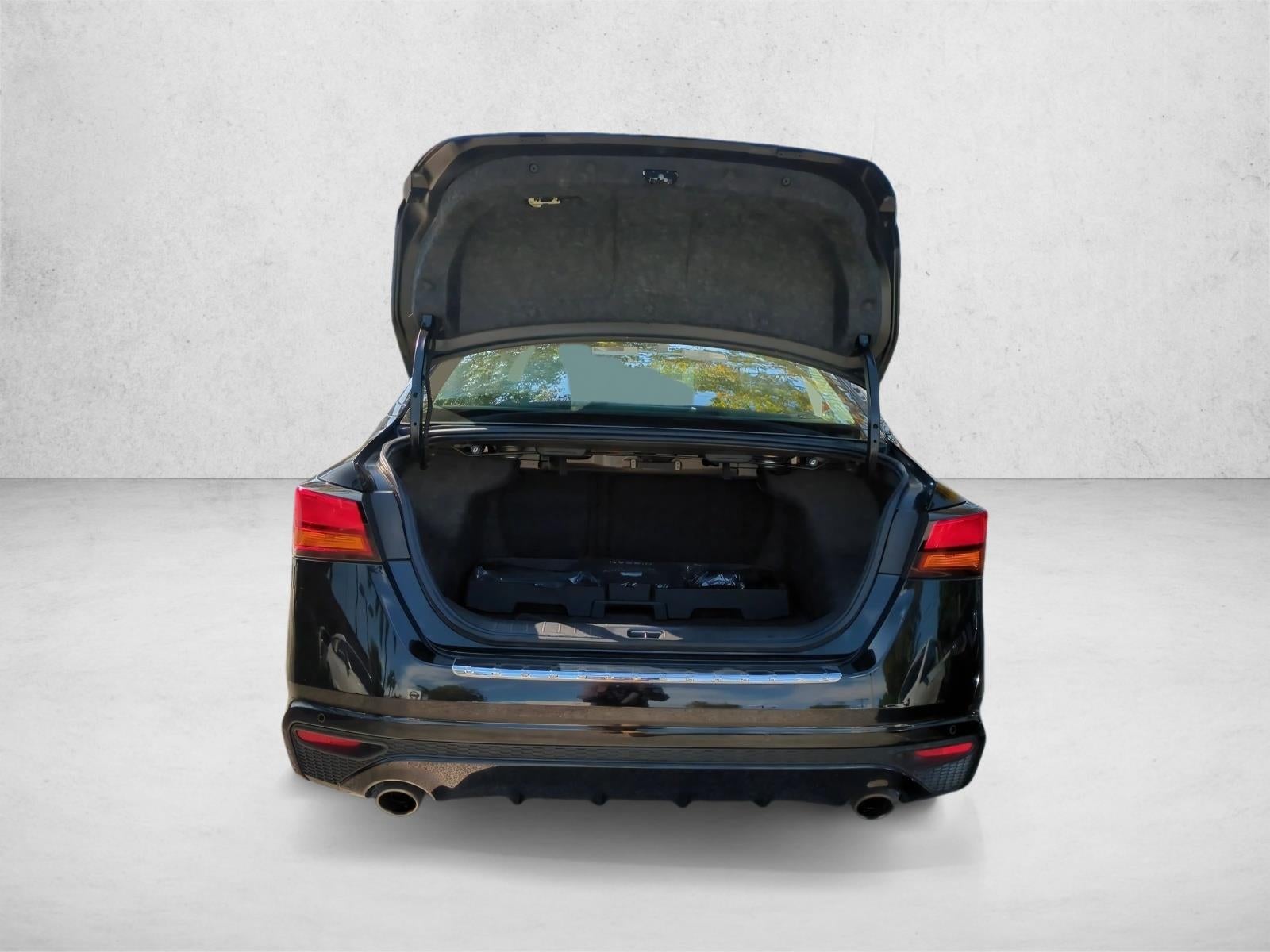 2023 Nissan Altima 2.5 SR Sedan