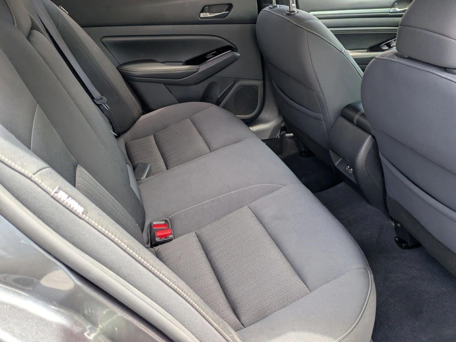 2021 Nissan Altima 2.5 SV Sedan