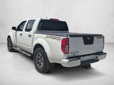 2015 Nissan Frontier 2WD Crew Cab SWB Auto Desert Runner