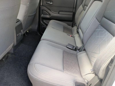 2025 Nissan Frontier Crew Cab 4x2 SV