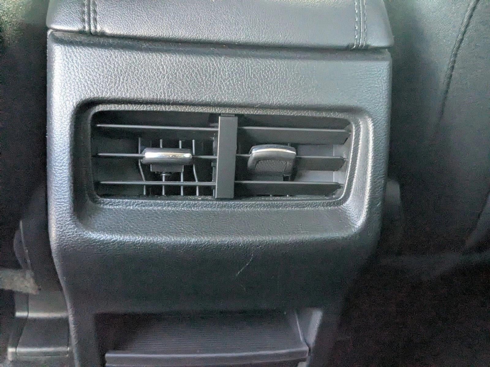 2022 Ford Edge SE AWD