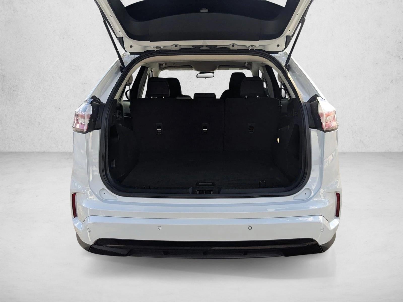 2022 Ford Edge SE AWD