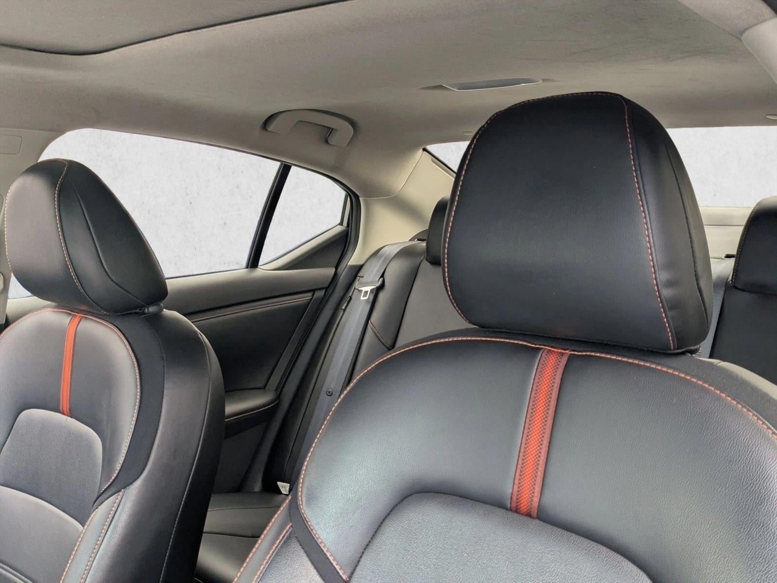 2023 Nissan Sentra SR CVT