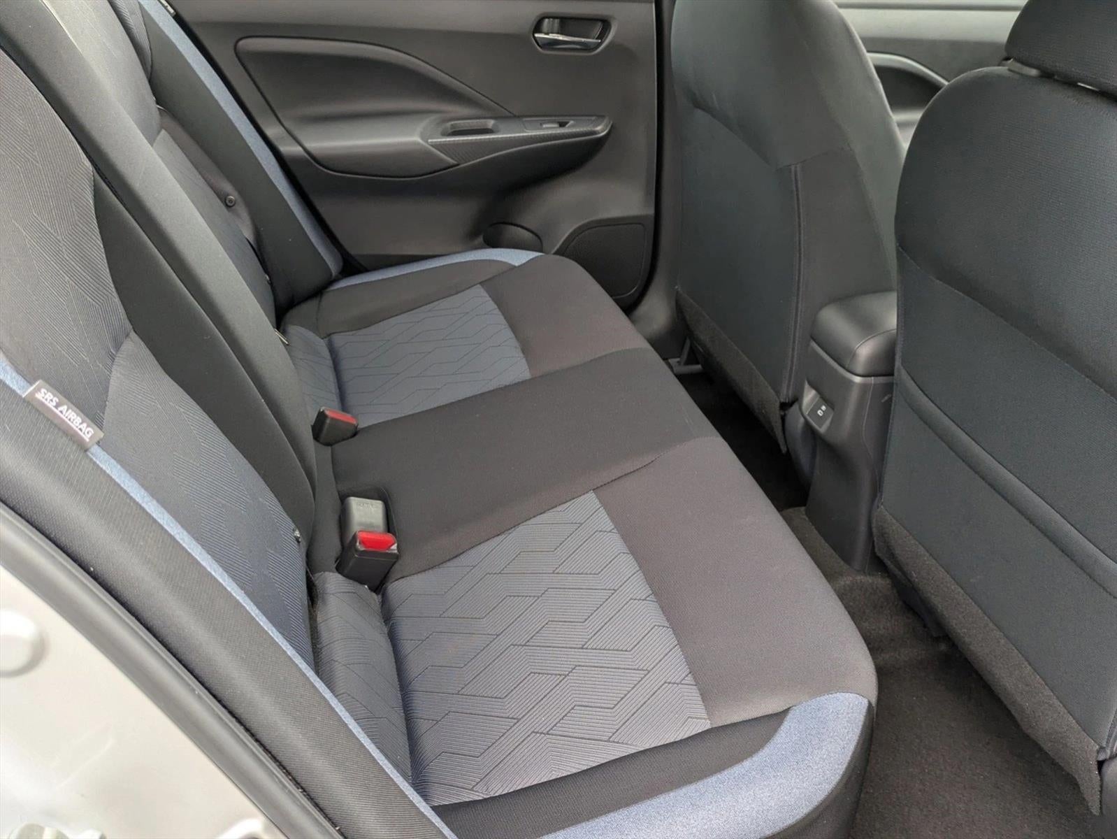 2023 Nissan Versa SV CVT