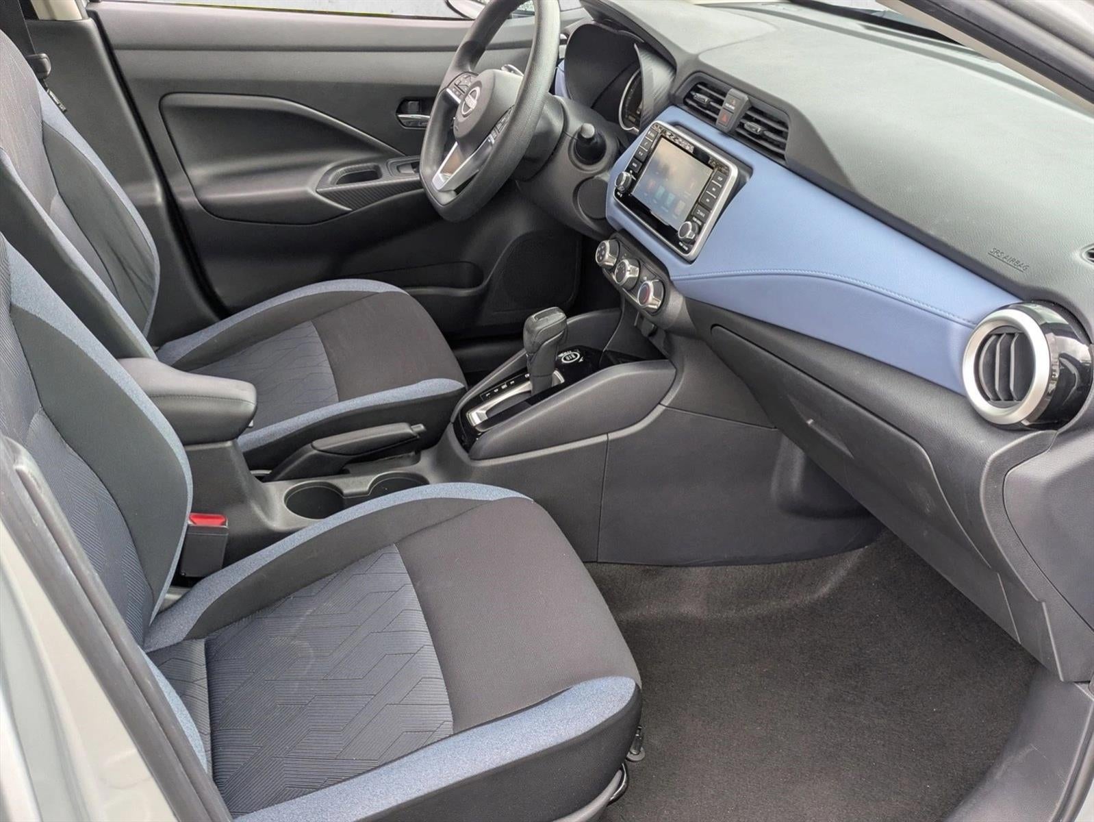 2023 Nissan Versa SV CVT