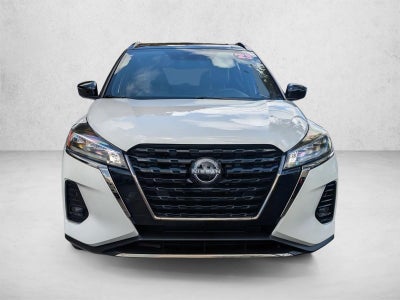 2023 Nissan Kicks SR FWD