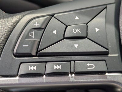 2023 Nissan Kicks SR FWD