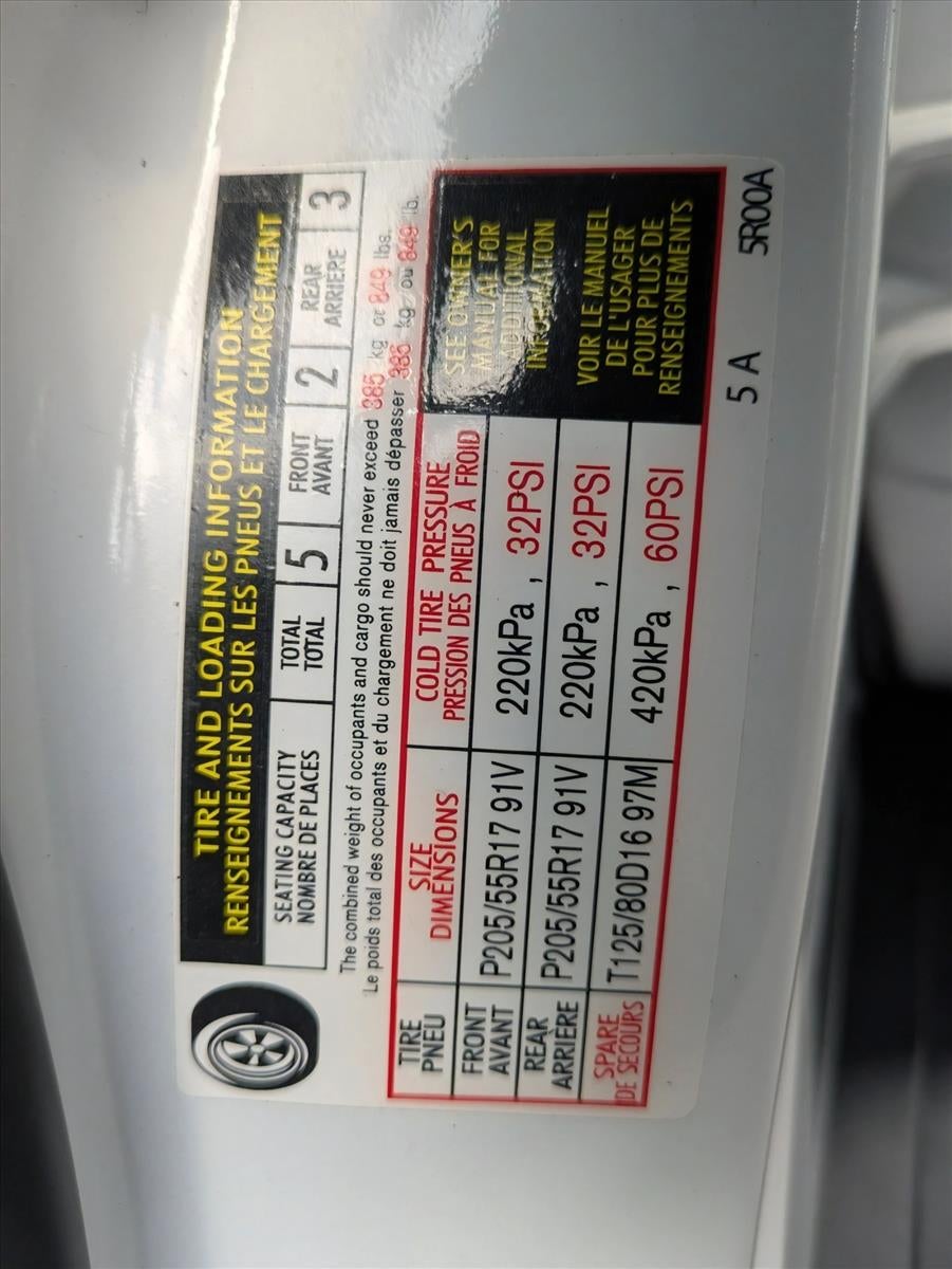 2023 Nissan Kicks SR FWD