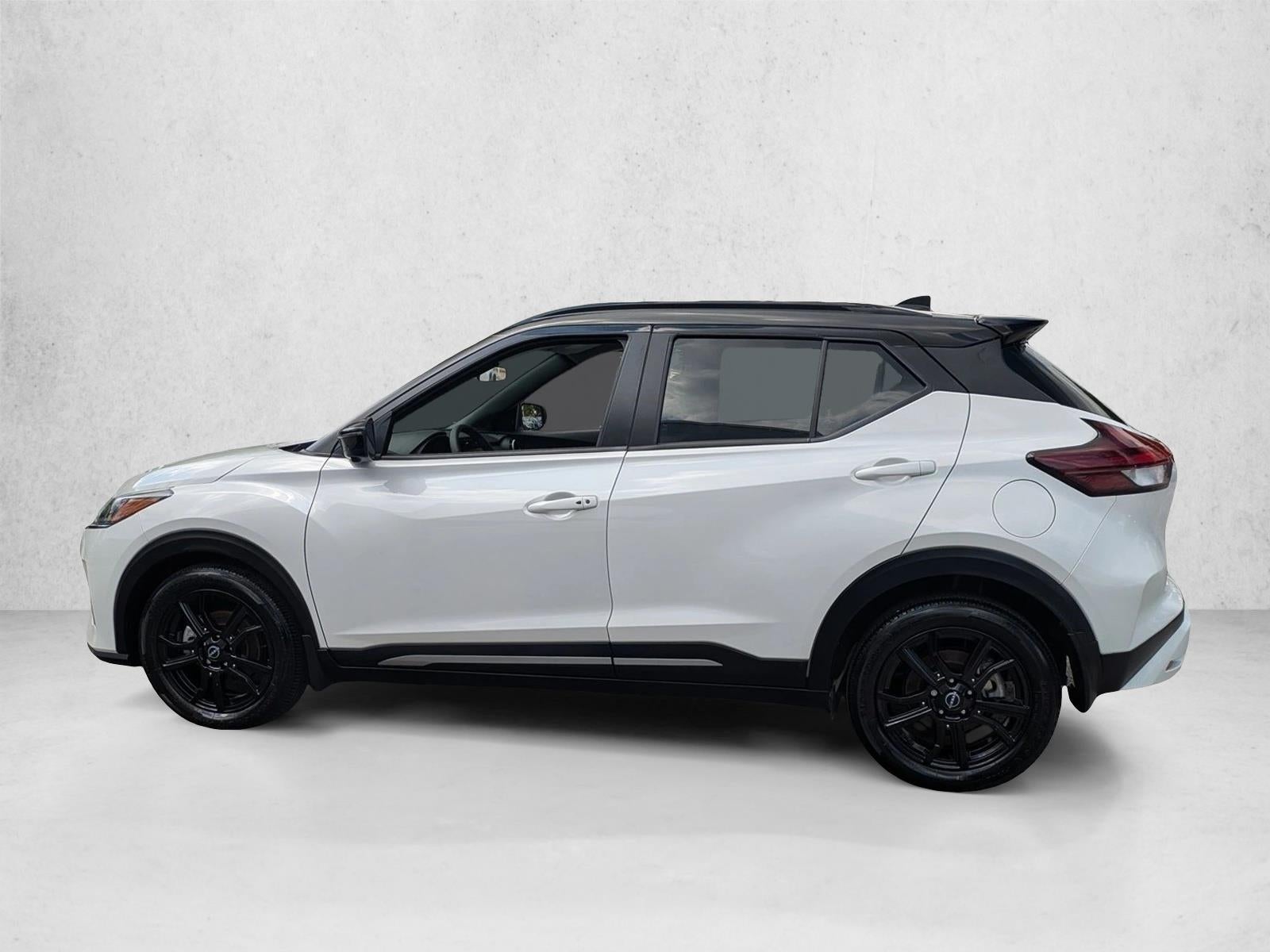 2023 Nissan Kicks SR FWD