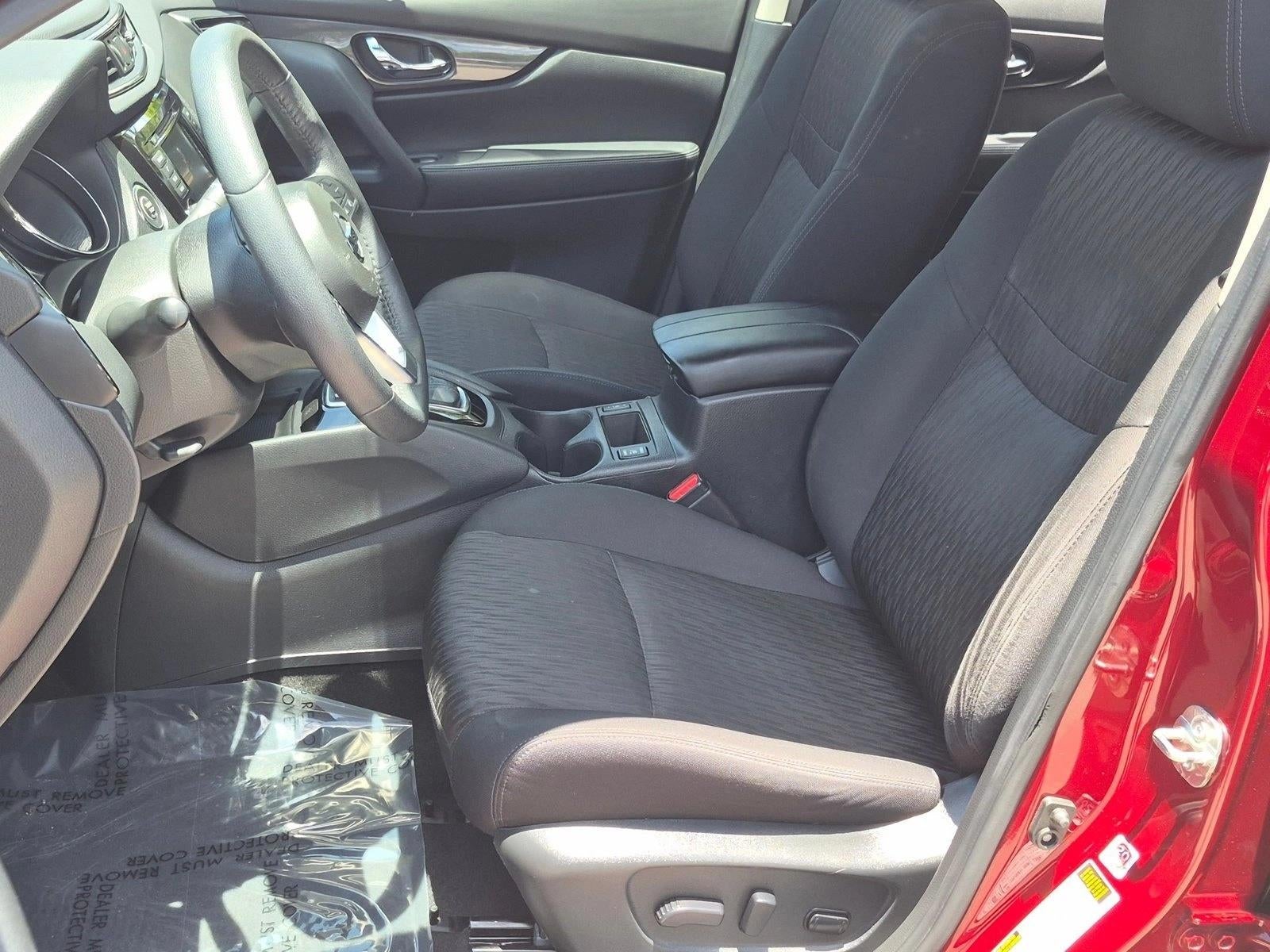 2020 Nissan Rogue FWD SV