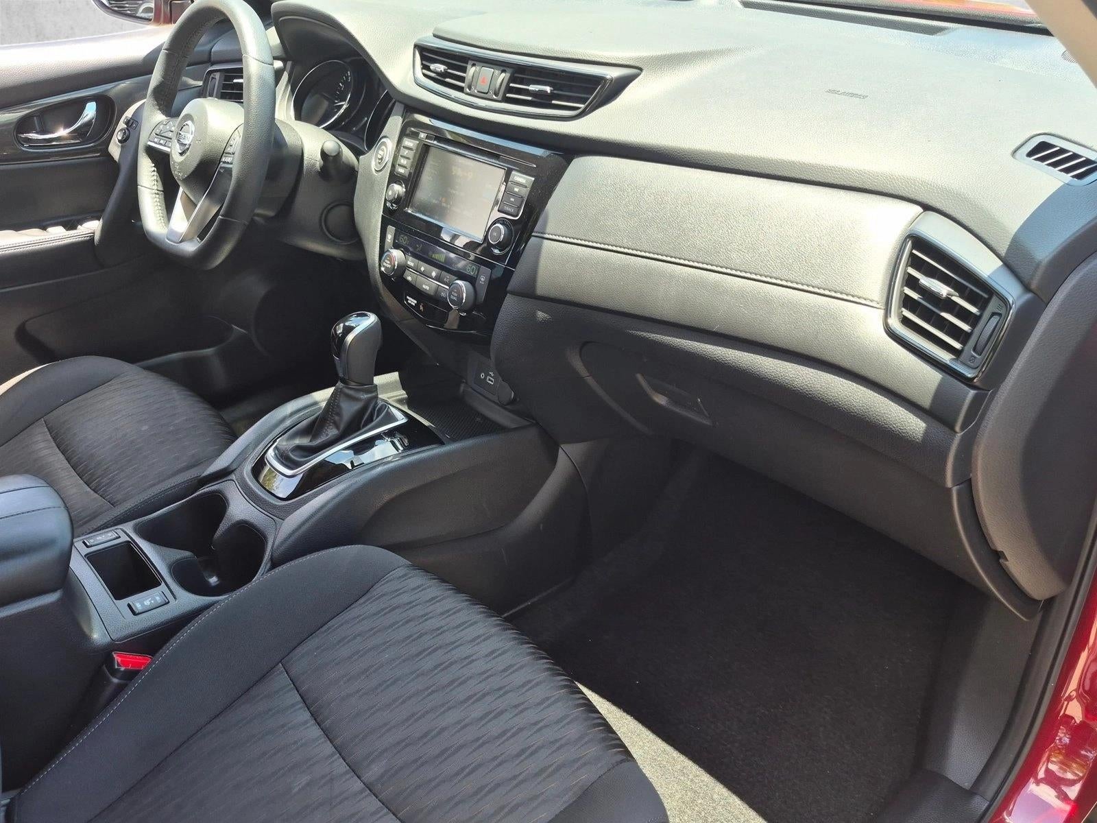 2020 Nissan Rogue FWD SV