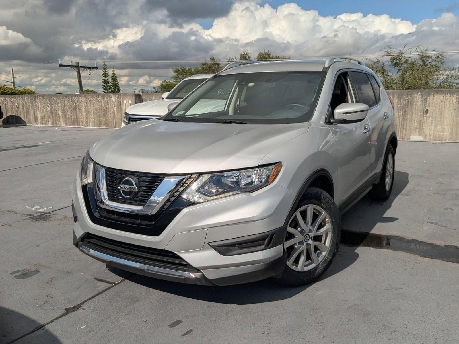 2020 Nissan Rogue FWD SV