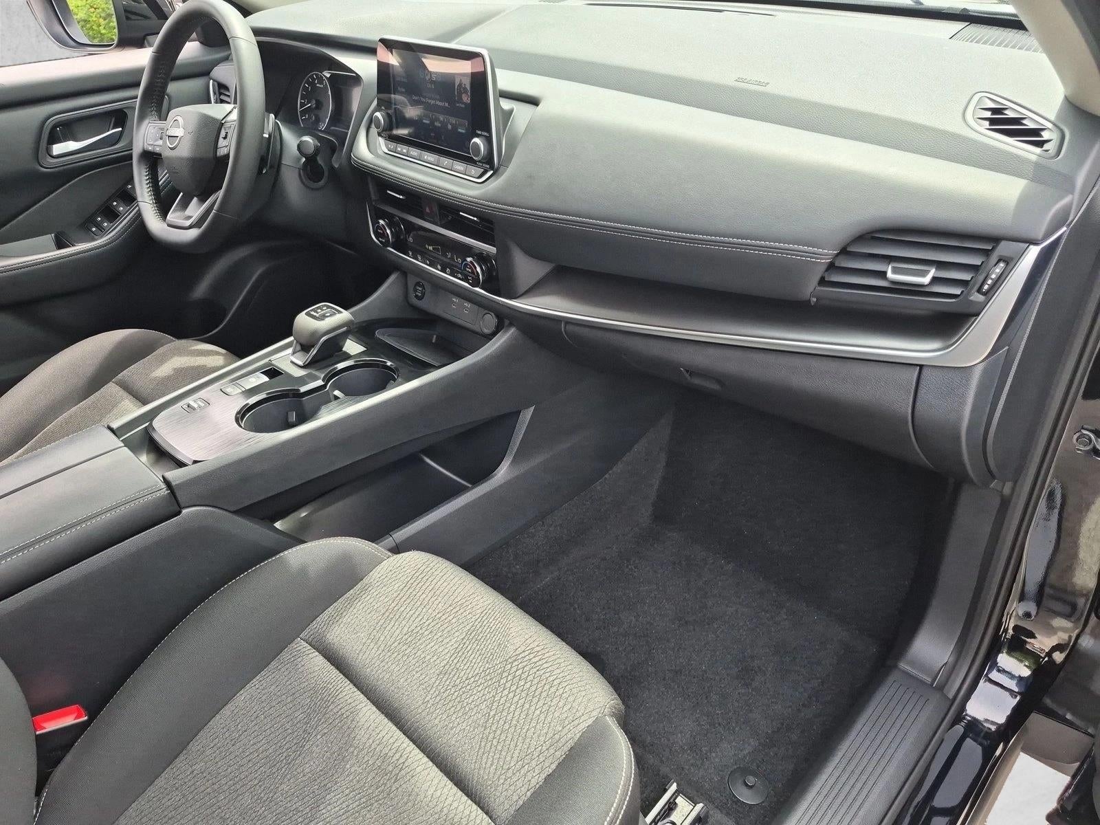 2026 Nissan Rogue FWD SV *Ltd Avail*