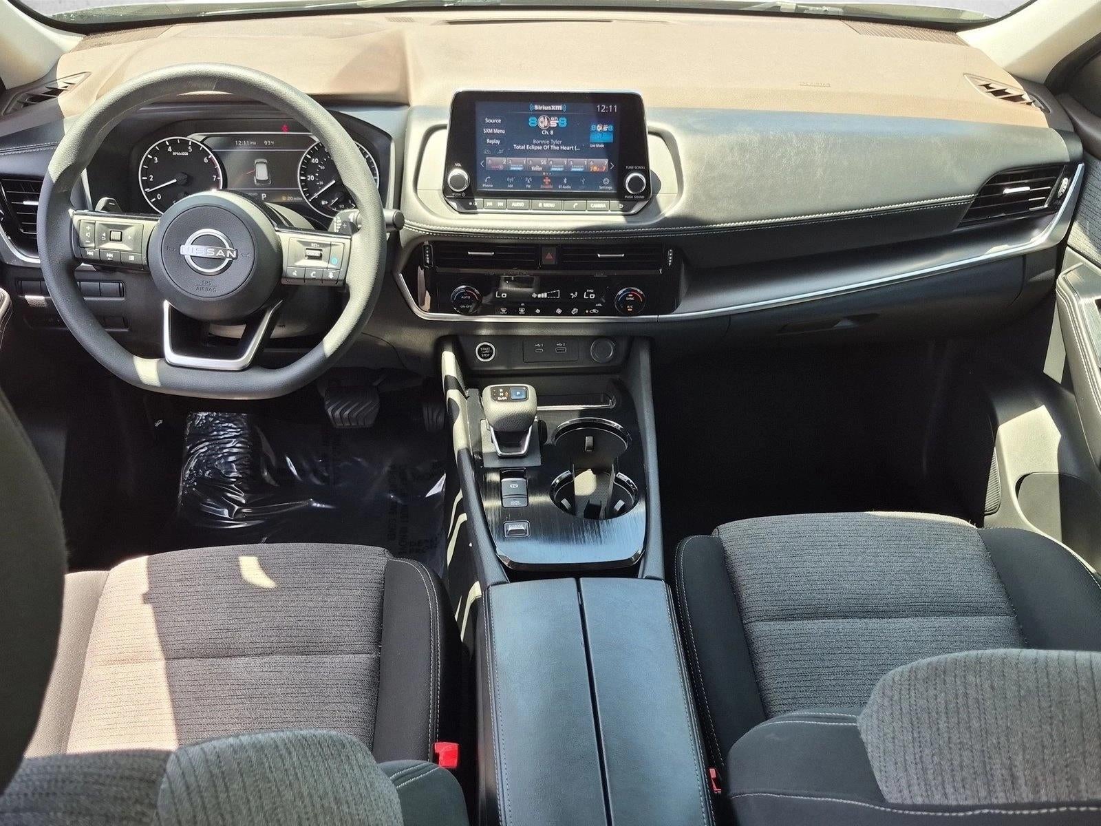 2022 Nissan Rogue FWD SV