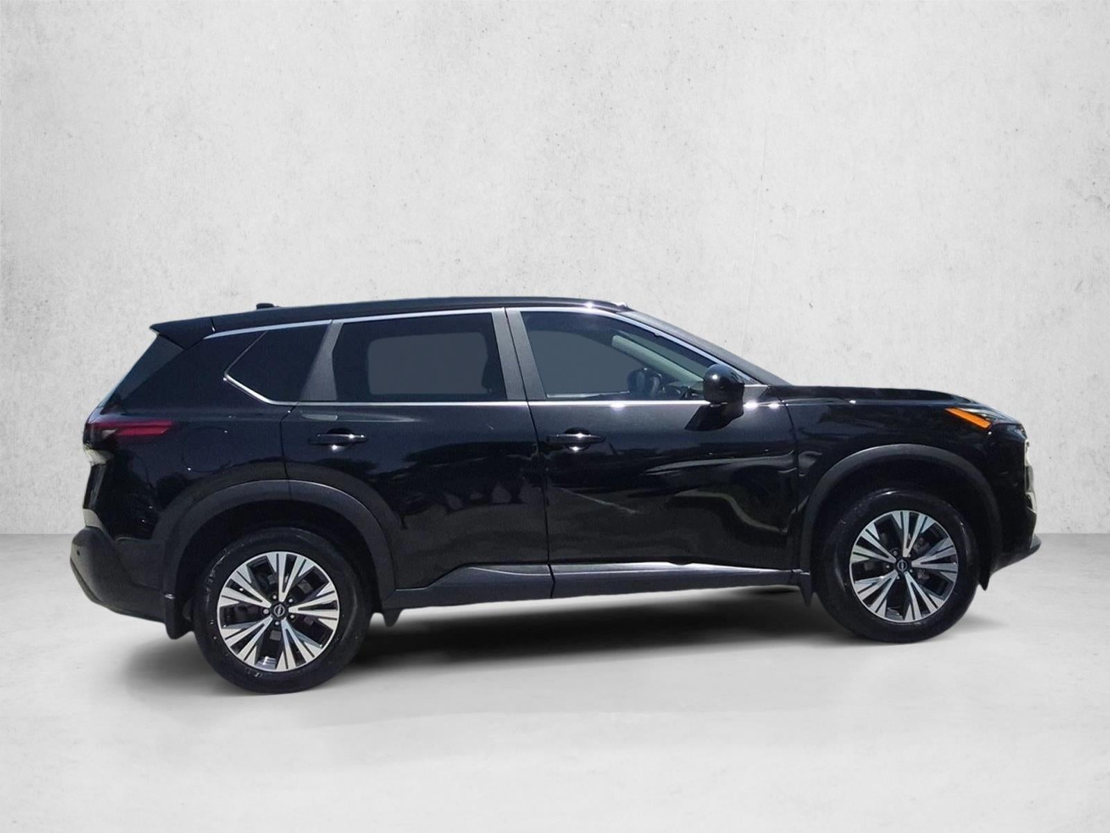 2023 Nissan Rogue FWD SV