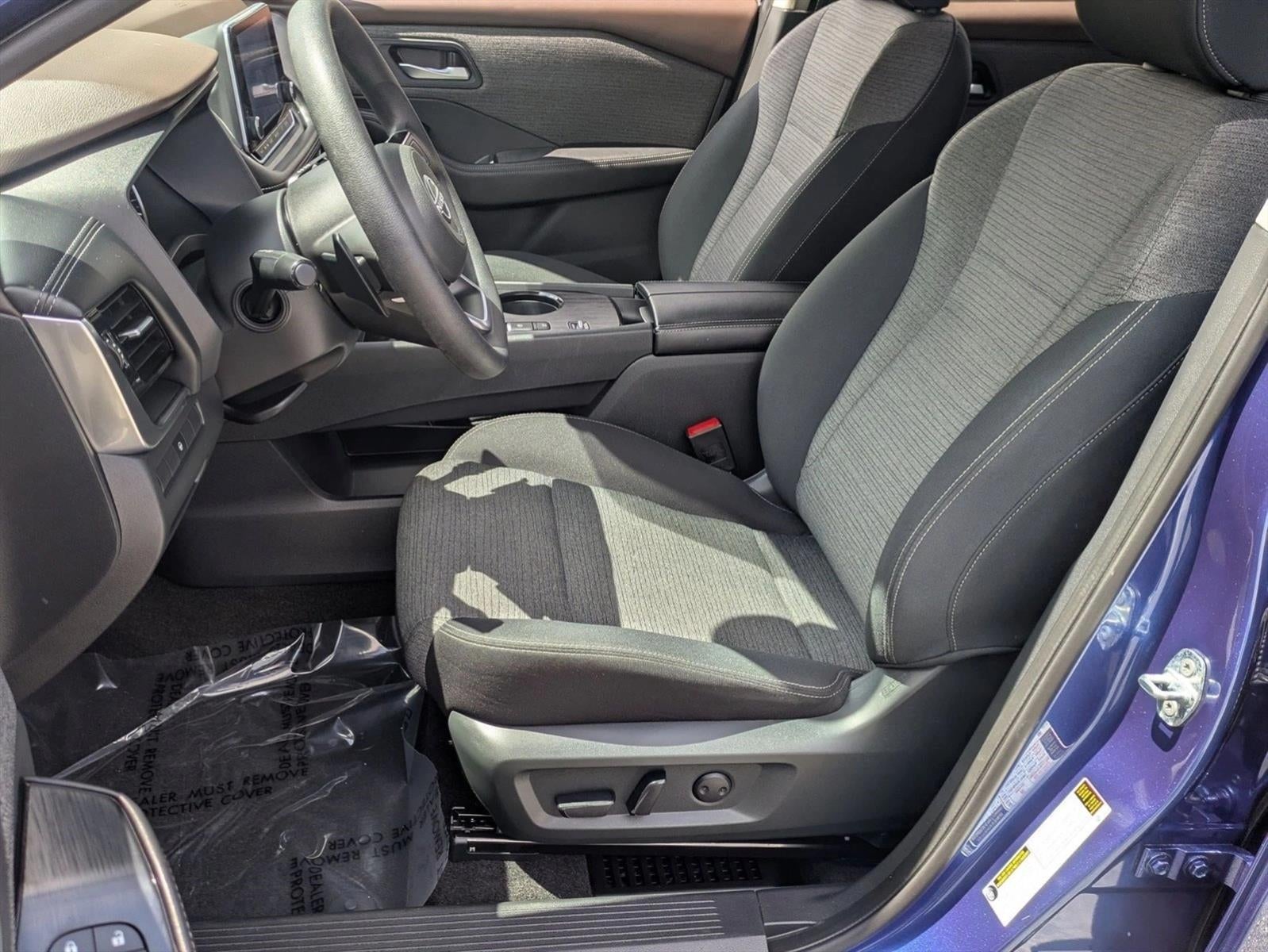 2023 Nissan Rogue FWD SV *Ltd Avail*