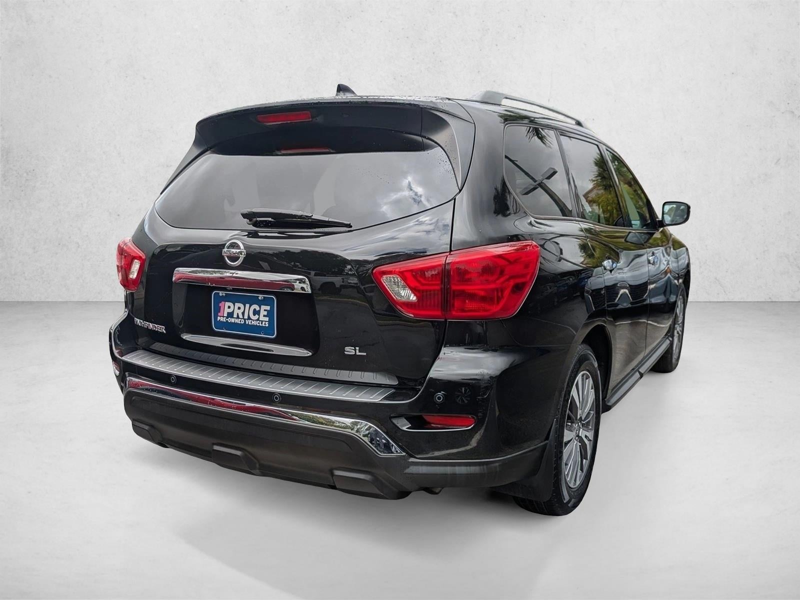 2020 Nissan Pathfinder FWD SL