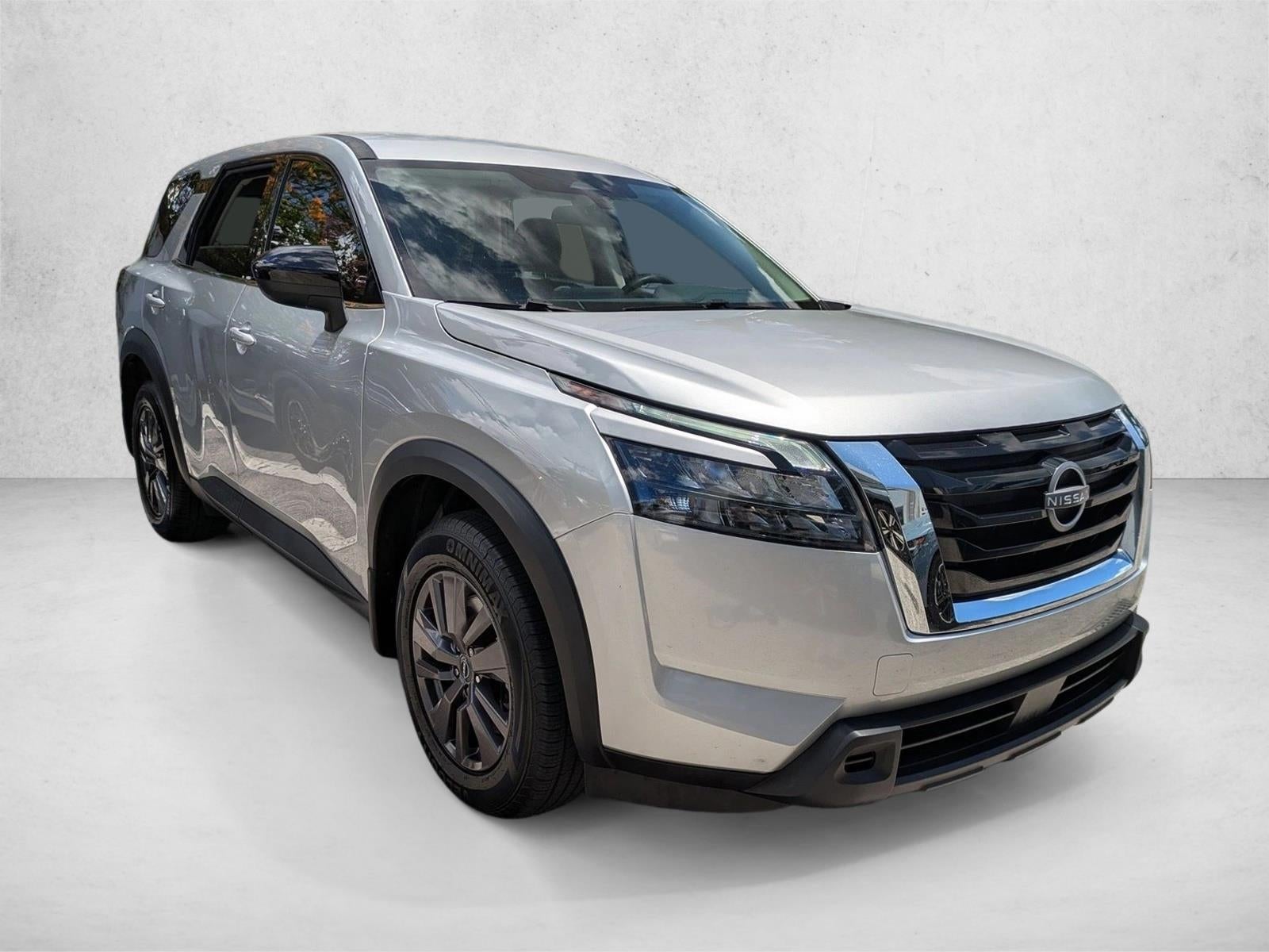 2023 Nissan Pathfinder S 4WD