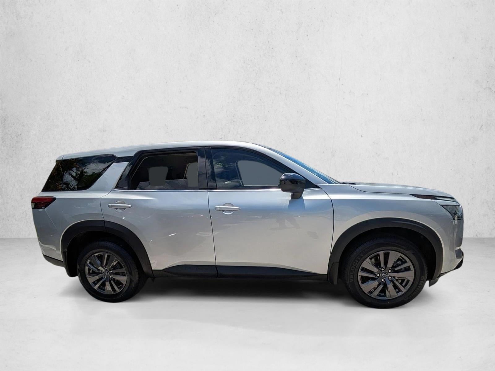2023 Nissan Pathfinder S 4WD