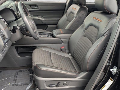 2024 Nissan Pathfinder Rock Creek 4WD