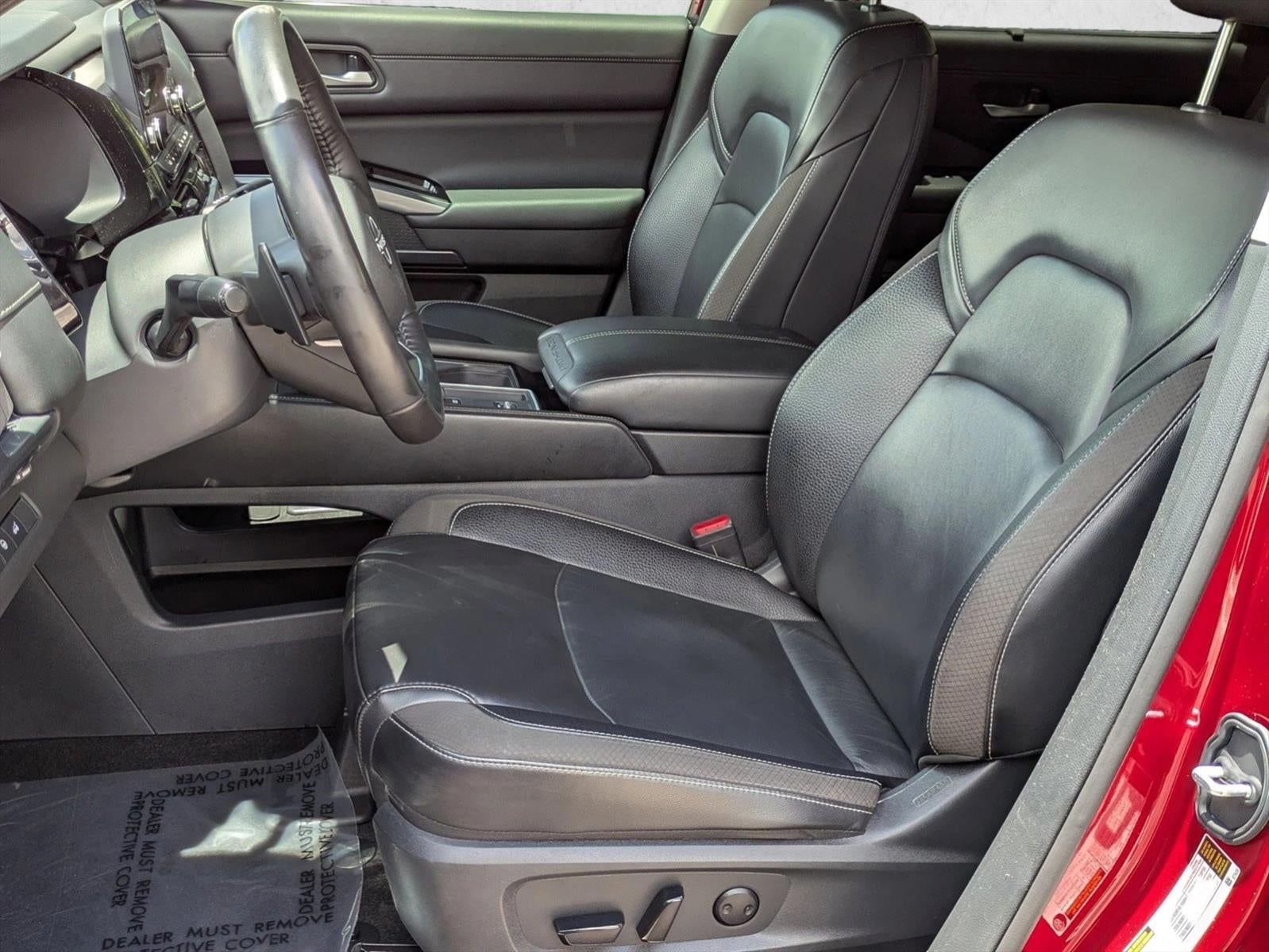 2024 Nissan Pathfinder SL 2WD