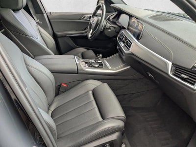 2022 BMW X5 sDrive40i Sports Activity Vehicle