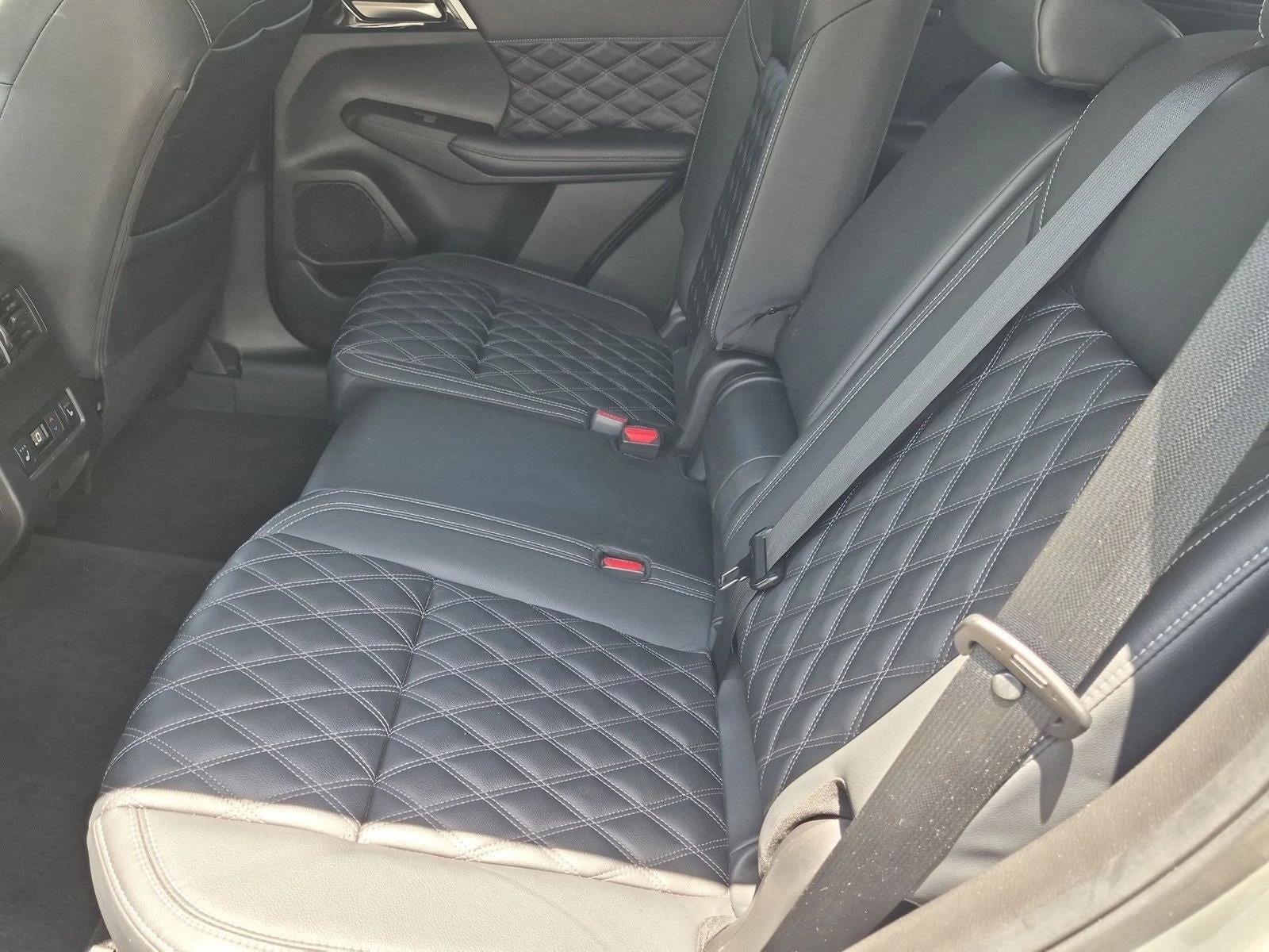 2023 Mitsubishi Outlander SEL FWD