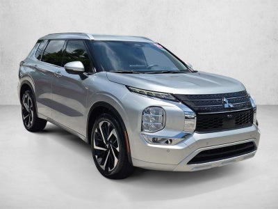 2023 Mitsubishi Outlander SEL FWD