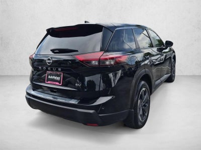 2024 Nissan Rogue FWD SV