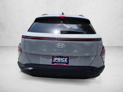 2024 Hyundai KONA SEL FWD