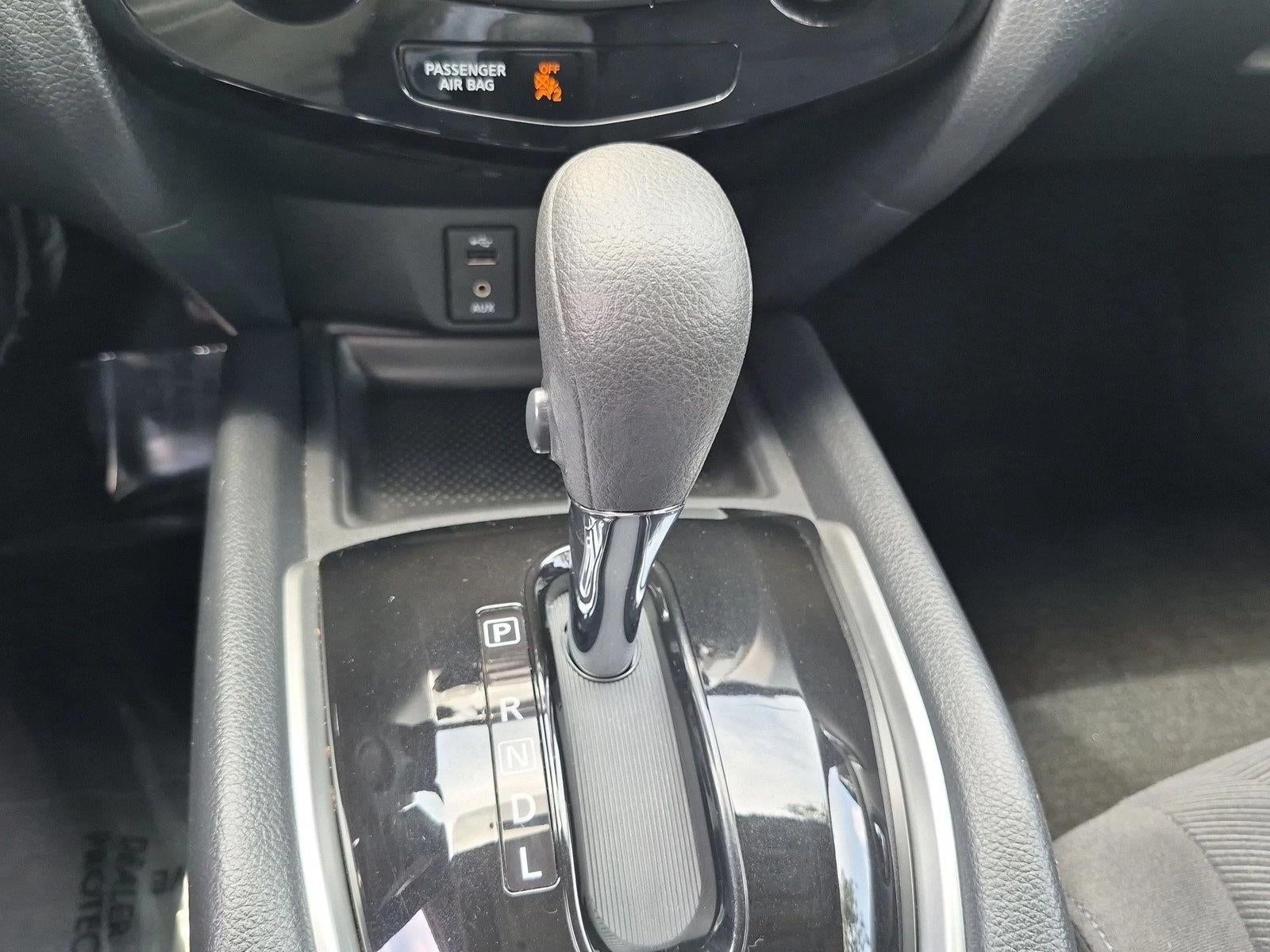 2016 Nissan Rogue FWD 4dr SV