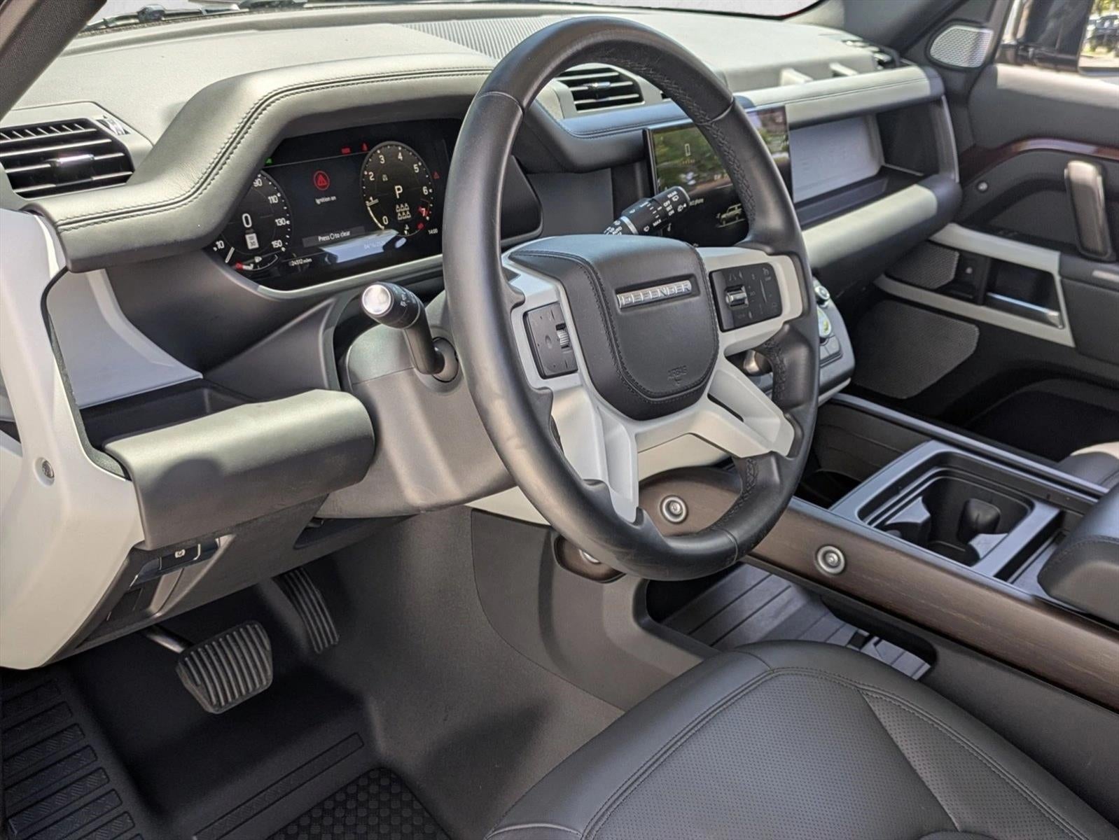 2023 Land Rover Defender 130 First Edition AWD