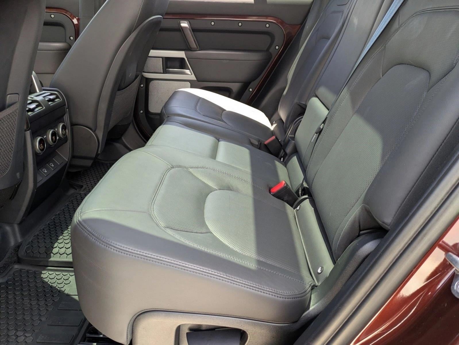 2023 Land Rover Defender 130 First Edition AWD